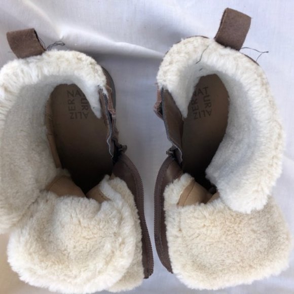 Naturalizer taupe suede and faux fur winter ankle boots - size 9 - Picture 3 of 9